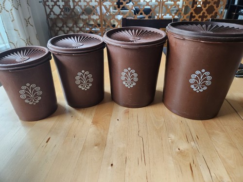 Tupperware 8 Pc Brown Nesting Canister Set 805 807 809 811 w