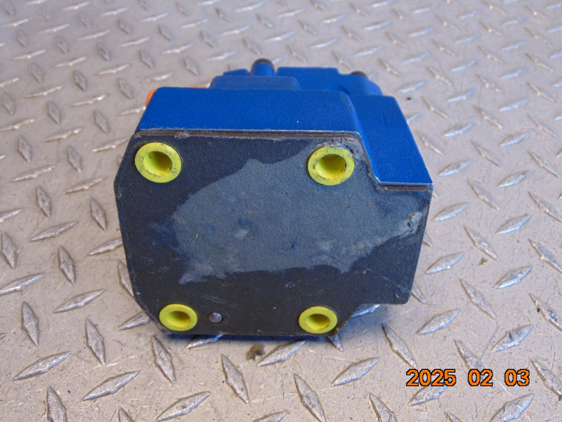 Picture 3 of 4