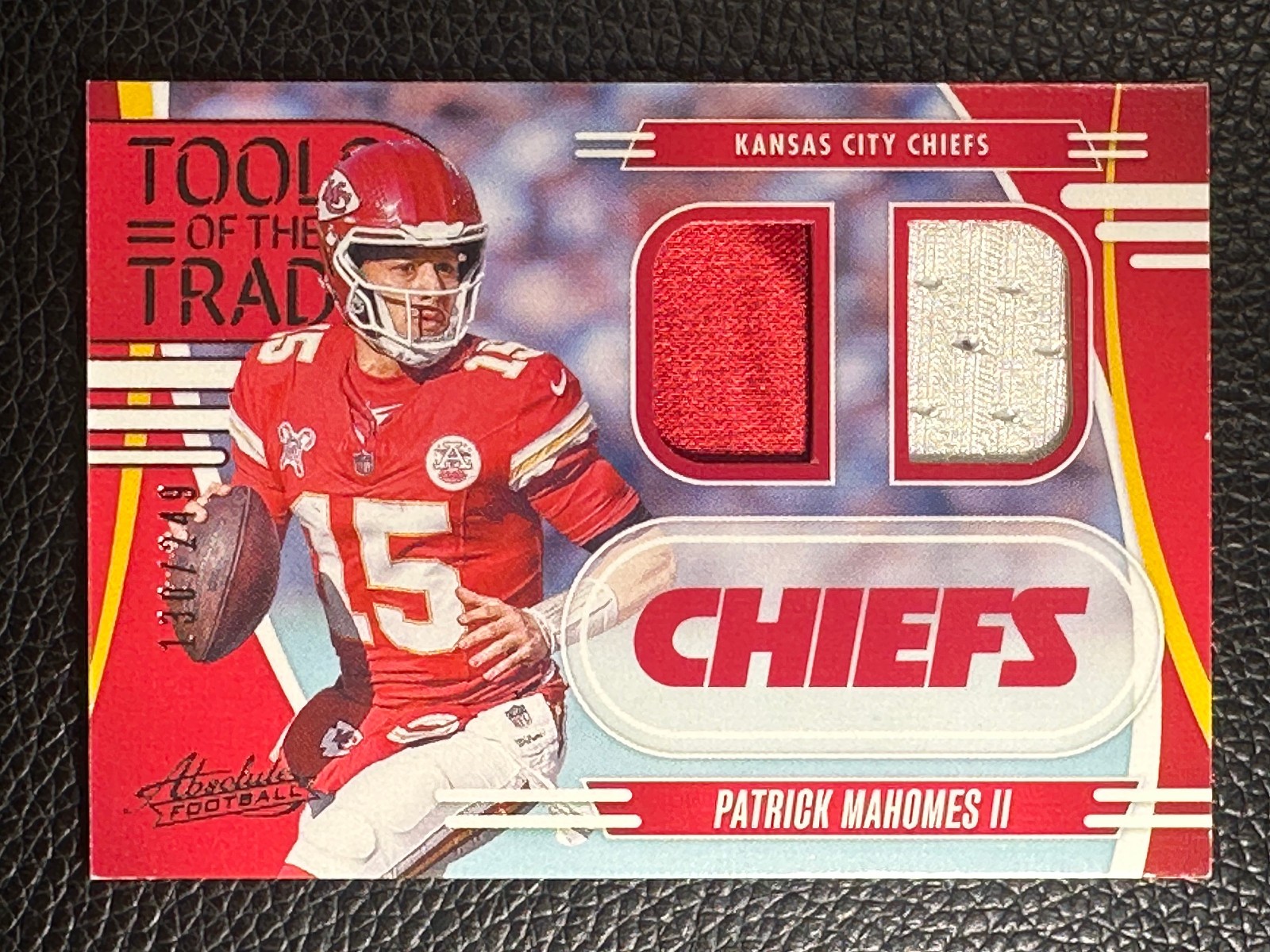2025 Panini Absolute Tools OF The Trade Patrick Mahomes II 130/149 Jersey