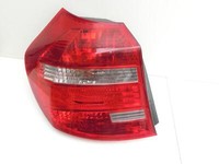 BMW E81 1er 120d 07-11 3T Rückleuchte Rücklicht Heckleuchte Links orig BMW E81 1er 120d 07-11 16.10.2007 7164955... Vorschau 4