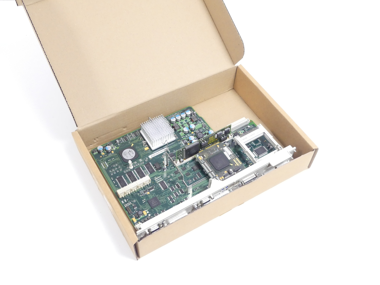 Siemens 6FC5357-0BB35-0AA0 NCU 573.5 Version: G SN:T-V42037680 - ungebraucht !!