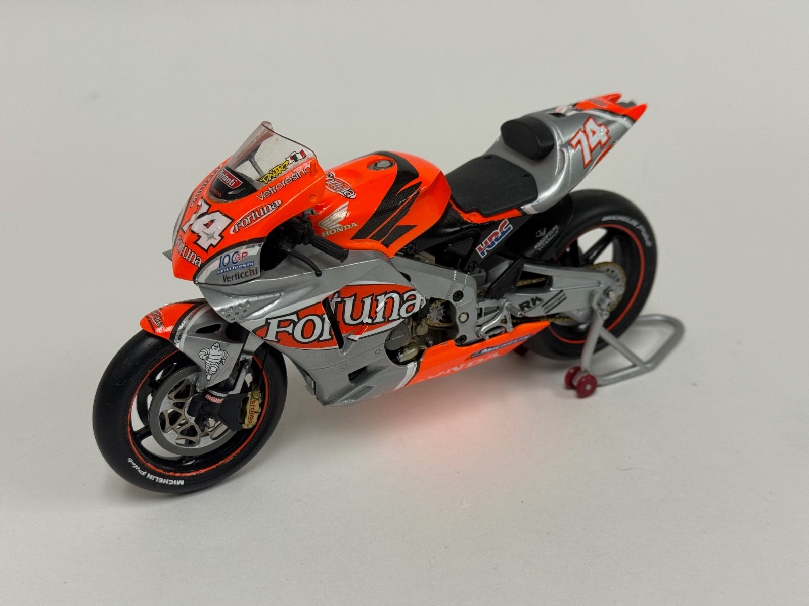 ミニチャンプス 1&frasl;12 ホンダ RC211V ロッシ MotoGP 2003 1&frasl;12