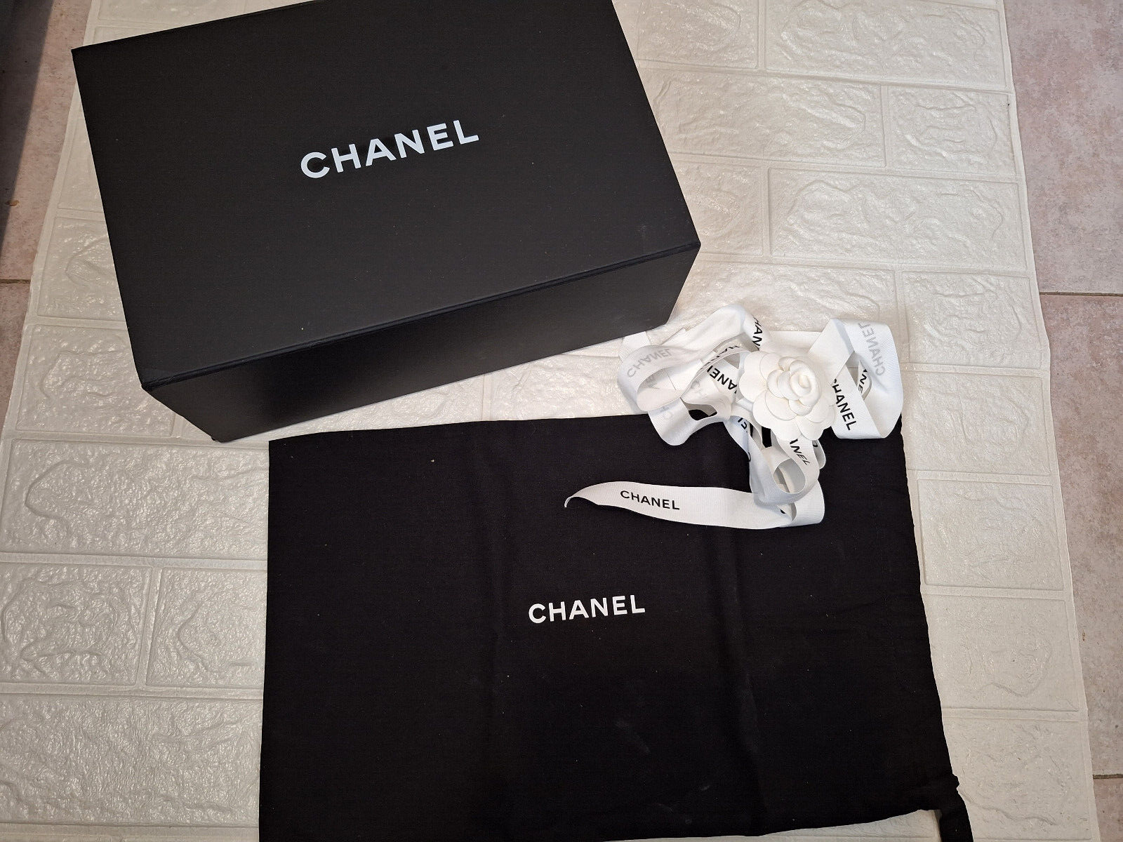 empty chanel box for chanel bag with dustbag Black ref.400638