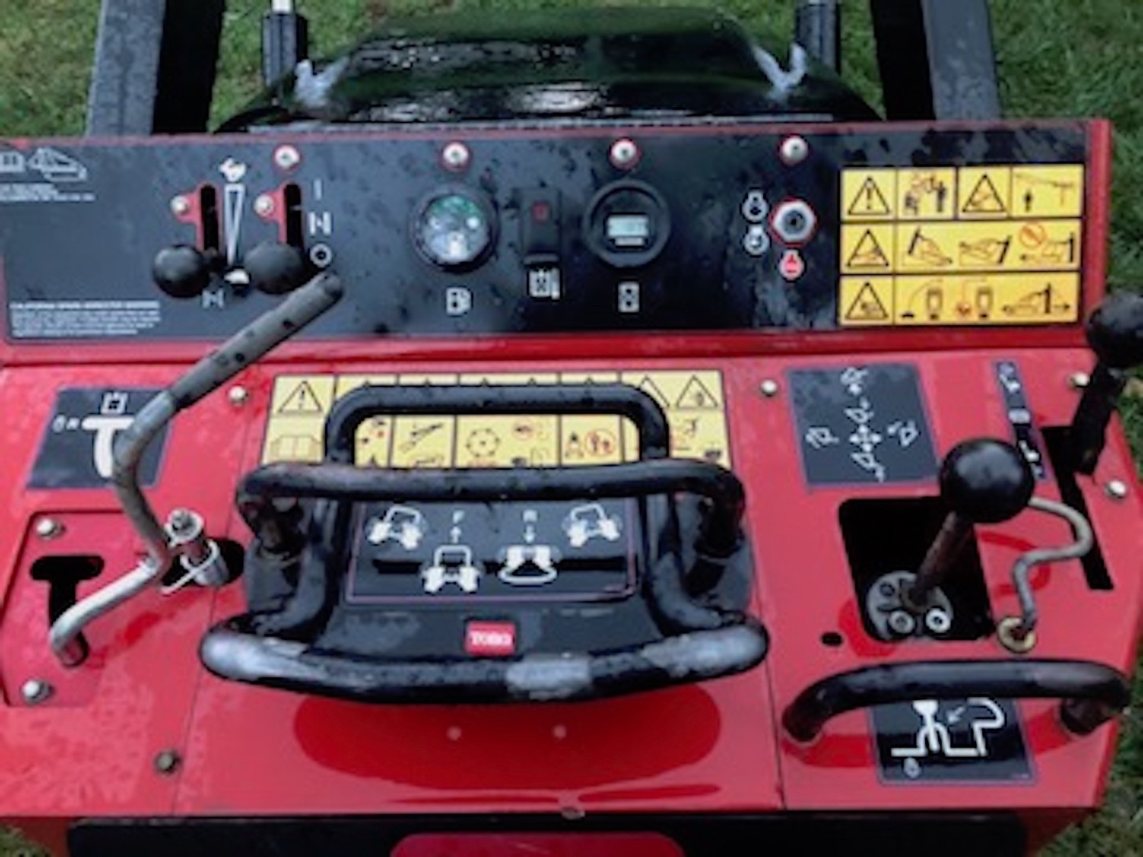 Used Toro Dingo 2014  137 hrs 1 owner