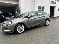VAUXHALL ASTRA 1.4 PETROL ELITE, 2017 WITH 62K, SUPERB CONDITION CAR IN GREY