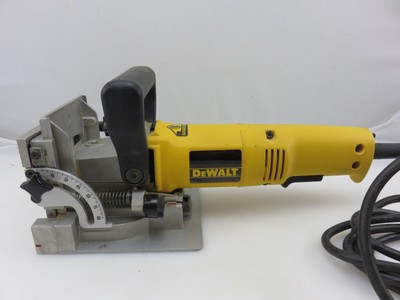 DeWalt DW682 Plate Bisquit Joiner Kit In Metal Storage Box 6.5 Amp