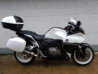 HONDA VFR 1200F 2016 65REG. STUNNING CONDITION. FULL HONDA LUGGAGE!