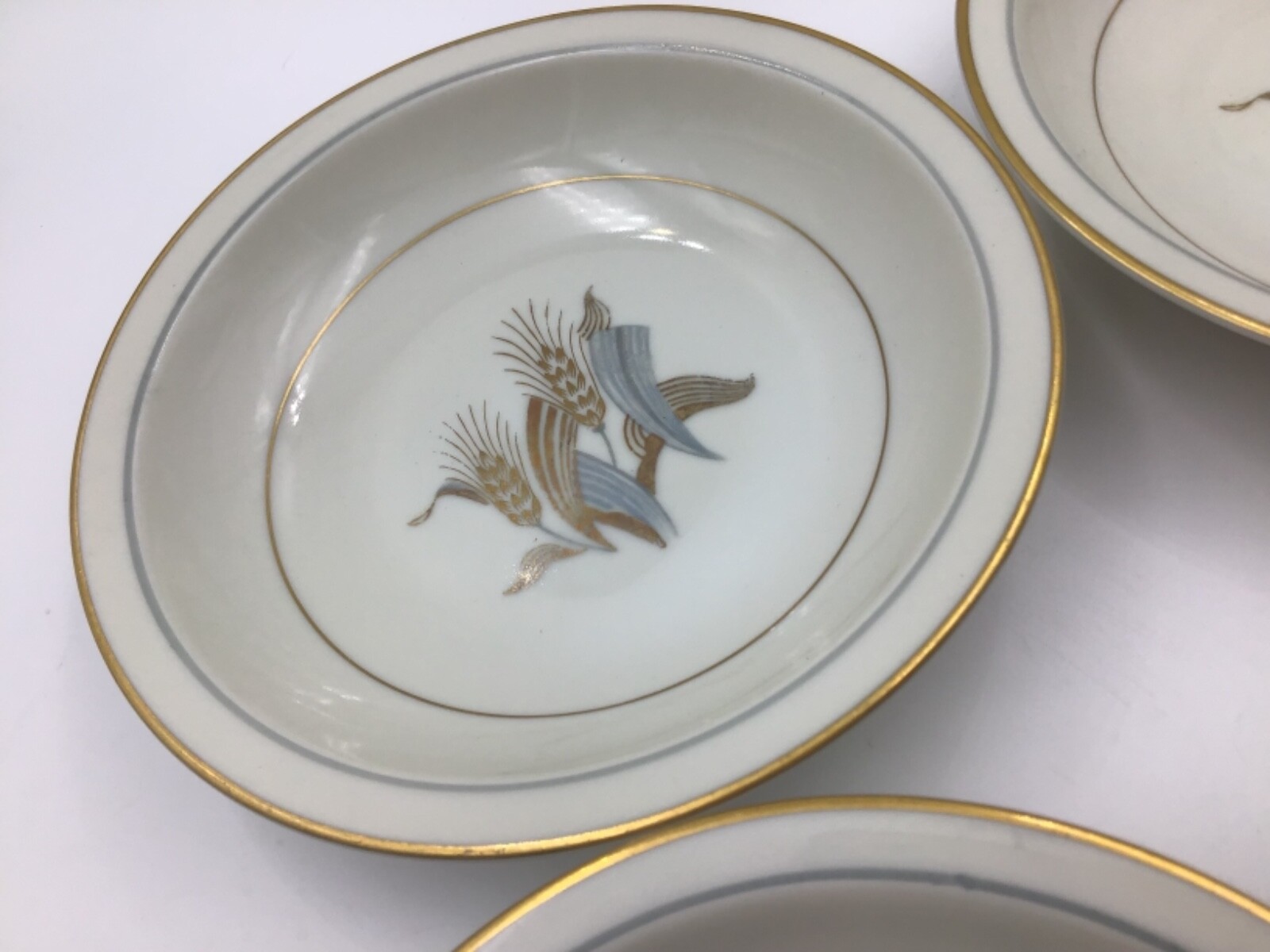 Harmony House PRINCE EDWARD Fruit Bowl Berry Bowl  Set of 4