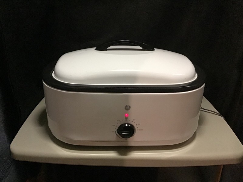 G.E. Eighteen (18) QUART ROASTER OVEN Model 168962 eBay