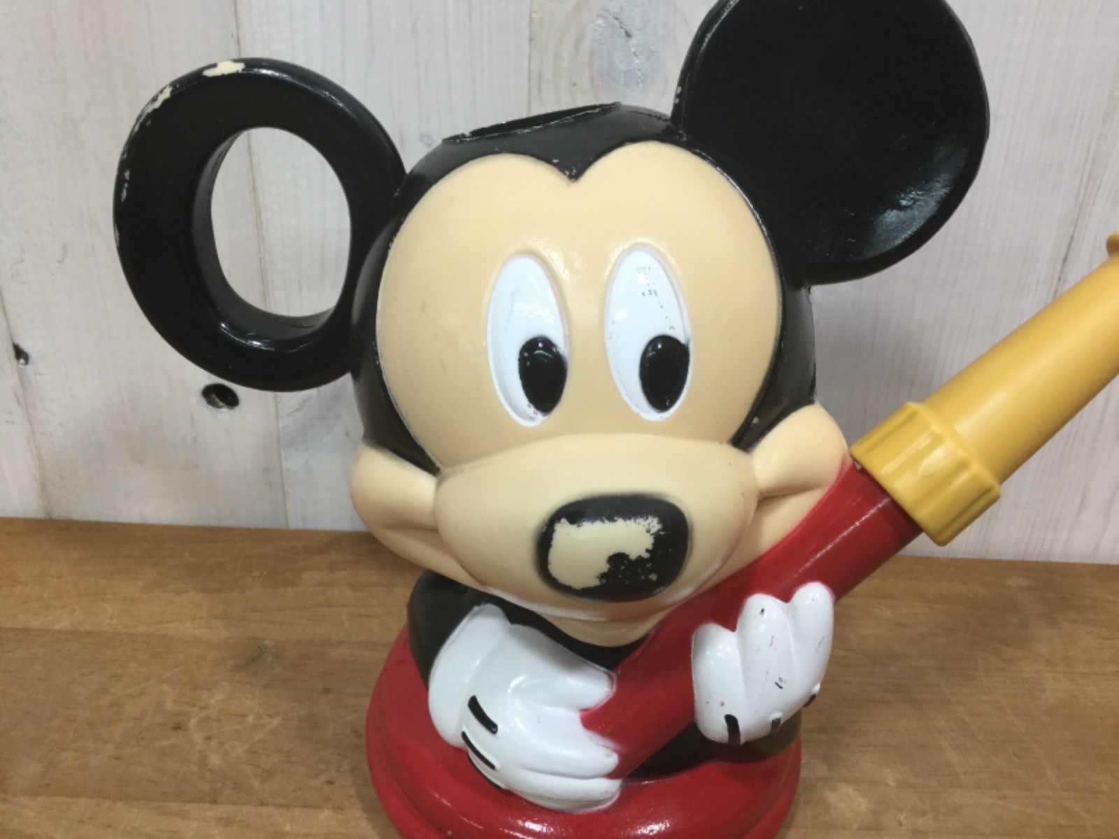 Disney Mickey Mouse Watering Can Pot Plastic Garden MidWest Quality Gloves