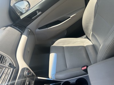 image 5 of interior