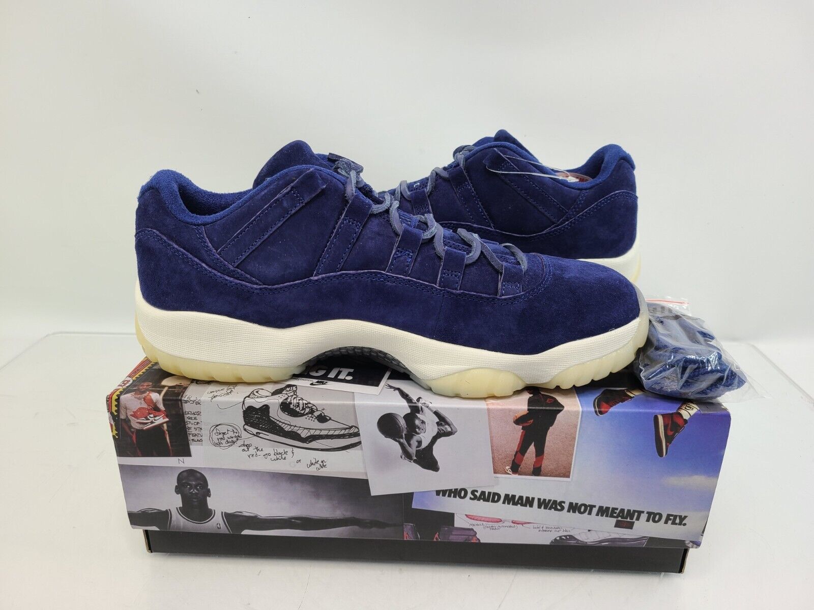 Jordan 11 Retro Low Derek Jeter RE2PECT Nike Men's Size 10.5 Jordan 11 Retro Low Derek Jeter RE2PECT Nike Men's Size 10.5