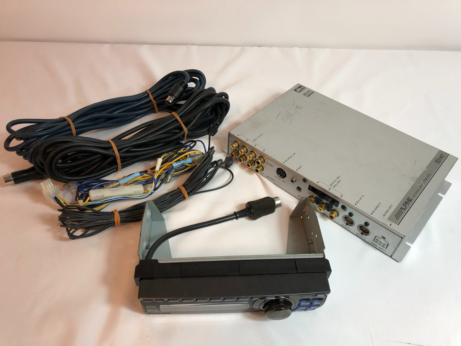 アルパイン PXA-H701 マルチメディアマネージャ RUX-C701 アルパインPXA-H701とRUX-C701マルチメディアマネージャー