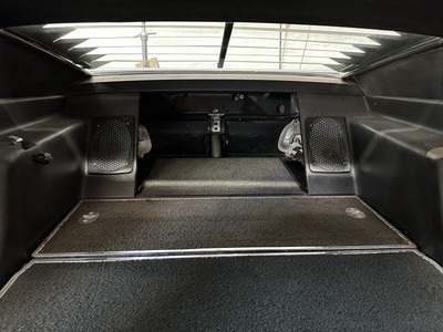 image 3 of interior