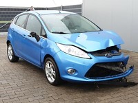 Ford Fiesta VI 6 10-17 5T Türfangband Türbremse Türanschlag Links Vorne Ford Fiesta VI 6 10-17 27.09.2011 gebraucht Vorschau 5