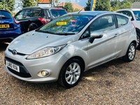 2010 Ford Fiesta 1.4 Zetec 3dr HATCHBACK Petrol Manual