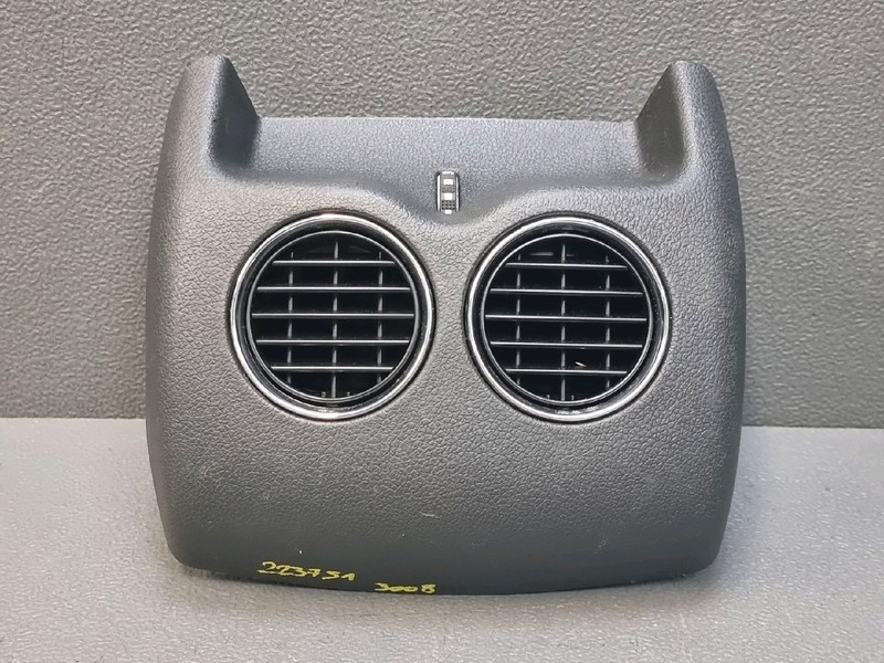 AéRateur Double ArrièRe Sur Console Centrale - Peugeot 3008 I - 9685097277