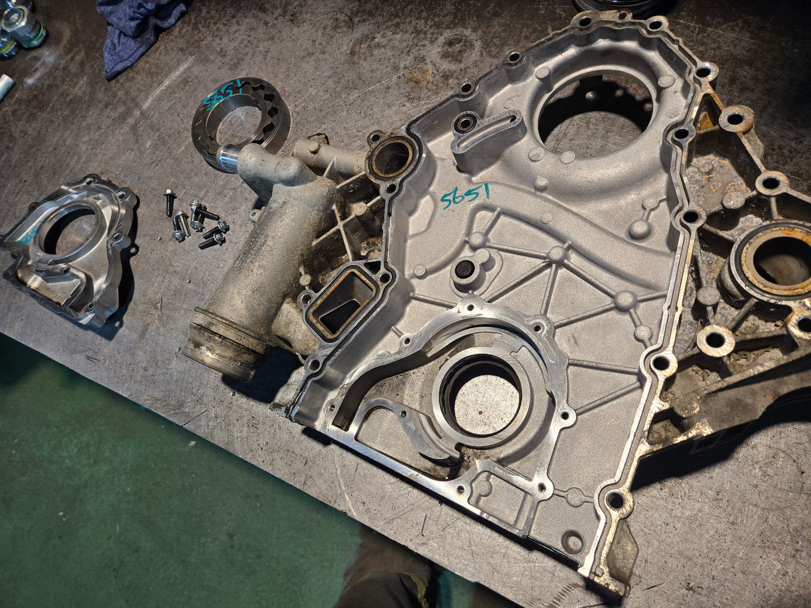 Ford 6.7 Powerstroke Diesel Front Timing Cover BC3Q-6C086-A REF5651 - Picture 2 of 12