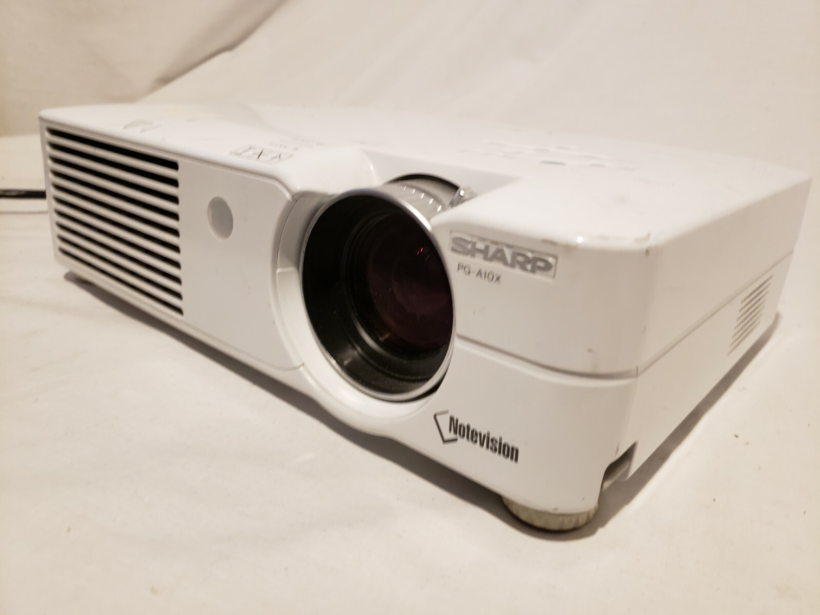 Sharp PG-A10X 1080p HD Projector 1300 Lumens w/ Good Lamp