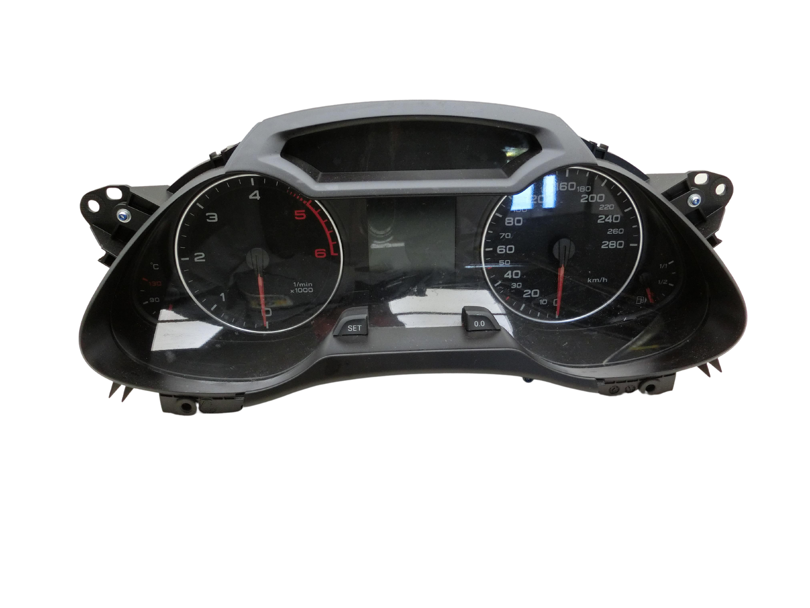 Audi A4 8K B8 07-11 TDI 2,0 105KW Kombiinstrument Tacho  - Bild 1