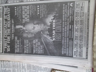 10 RARE VINTAGE STAR TREK NEWSPAPER CLIPPINGS 1994-1999