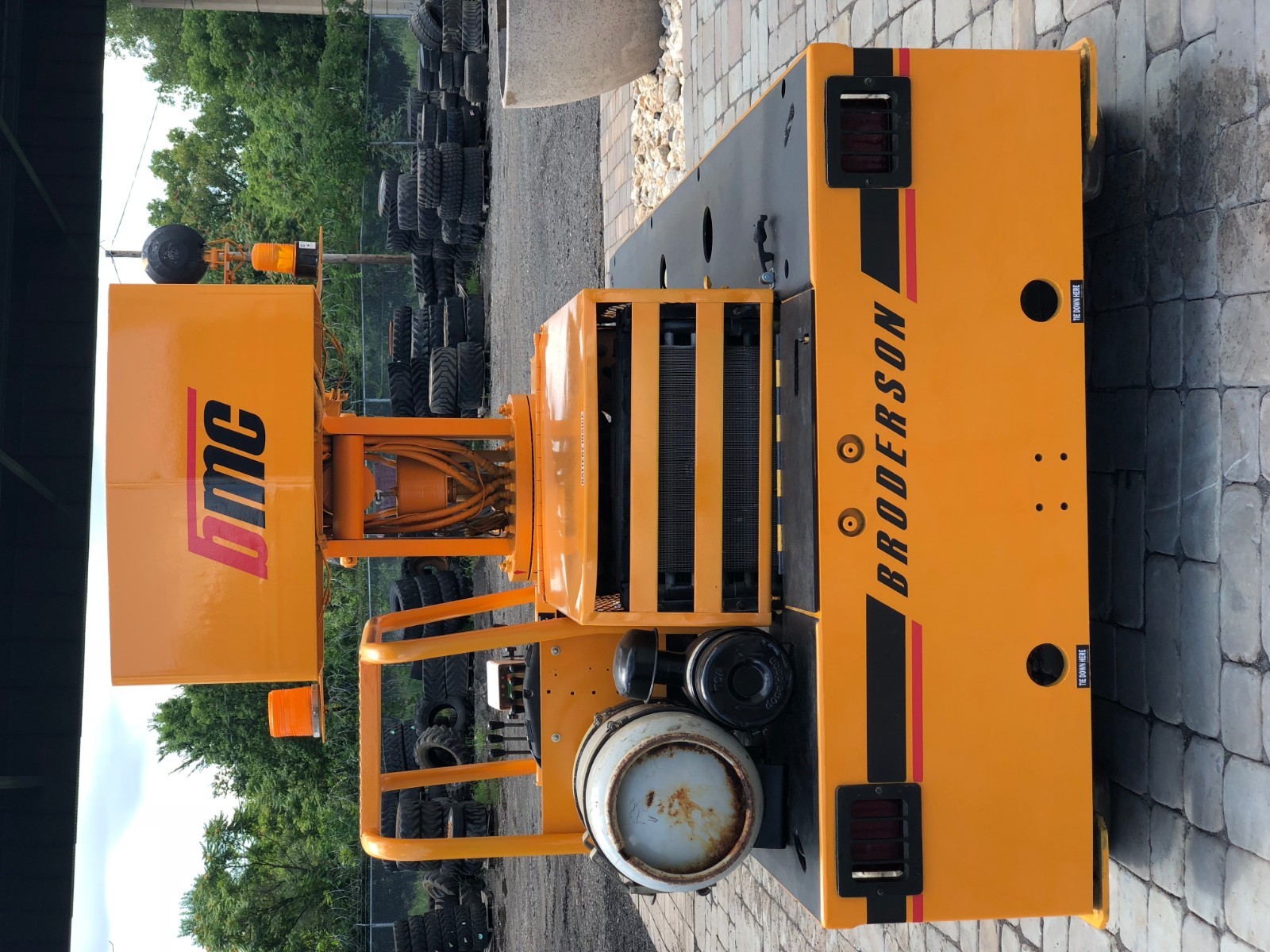 2005 Broderson IC 35-2D Carry Deck Crane