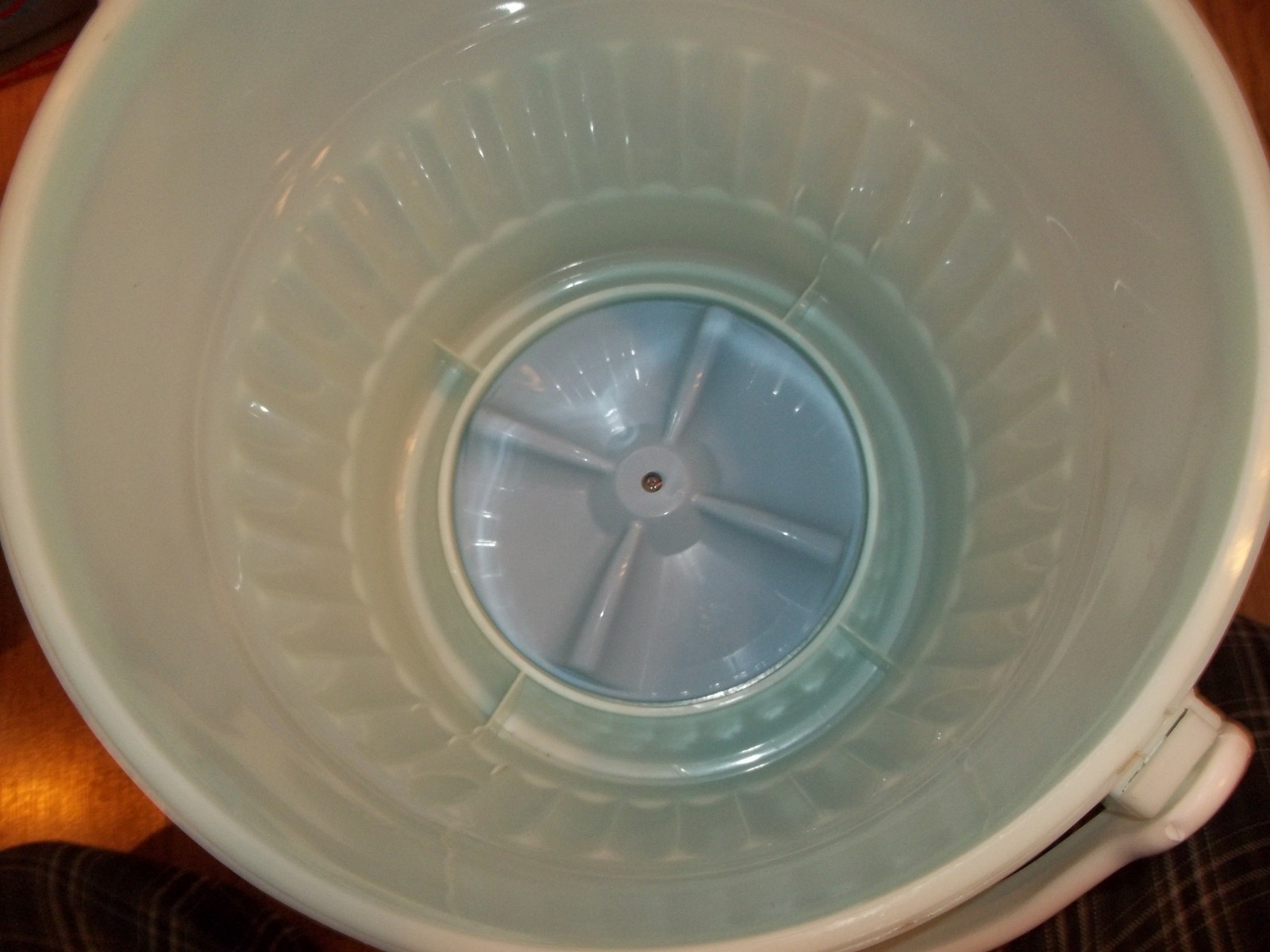 WONDER WASHER Portable Washing Machine Travel Mini Laundry Dorm ,RV, Camping