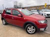 DACIA SANDERO STEPWAY 0.9 TCe LAUREATE HATCHBACK MANUAL EURO 6 (S/S)