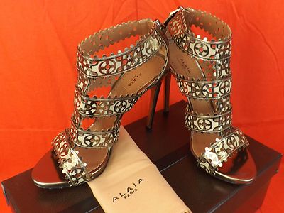 Pre-owned Paris Alaia Dark Silver Laser Cut Patent Leather Platform Sandals Pumps 40 $1550 In Dark Silver /beige