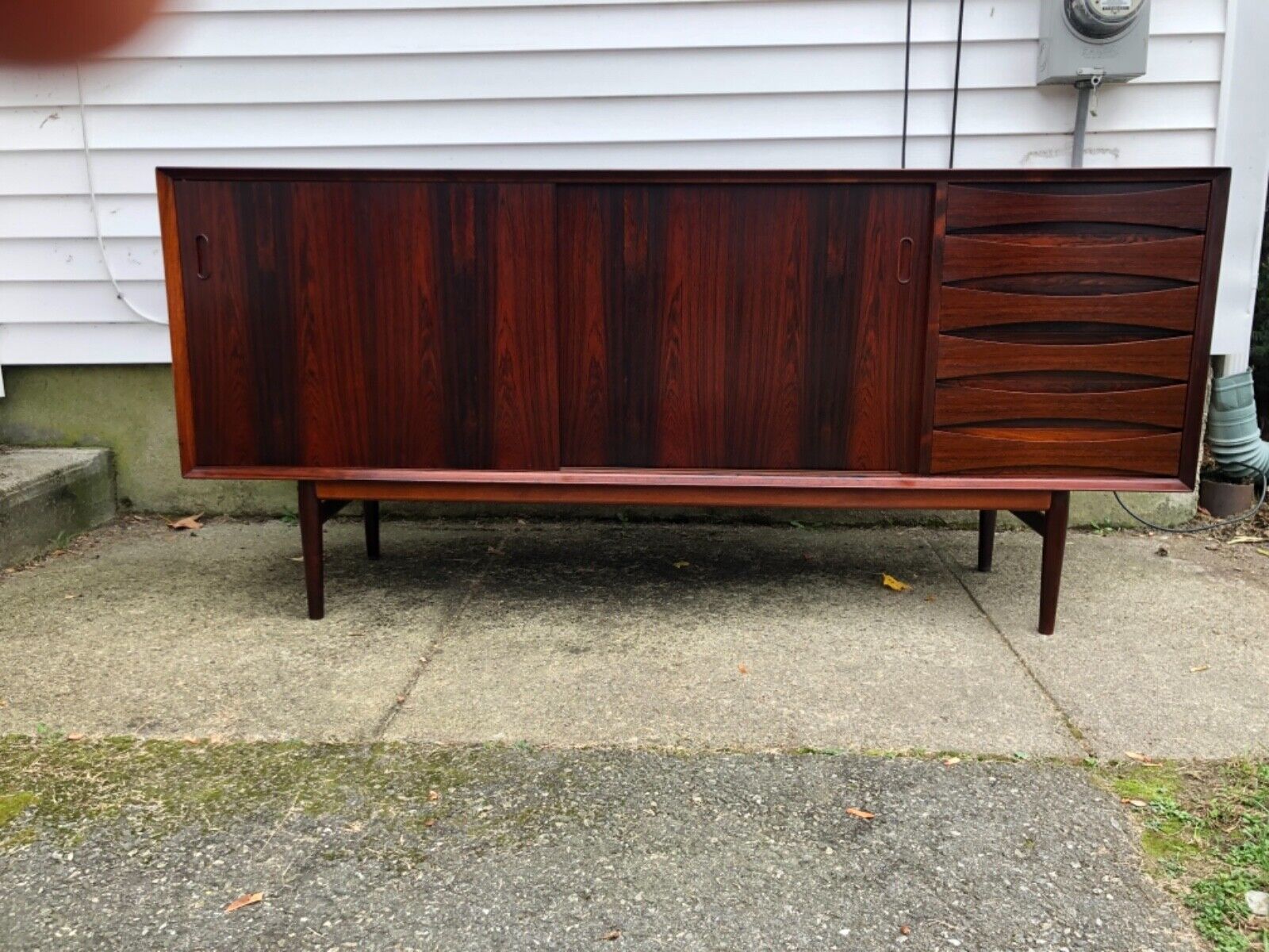 Arne Vodder Rosewood Sideboard Model 29 produced by Sibast Arne Vodder Rosewood Sideboard Model 29 produced by Sibast