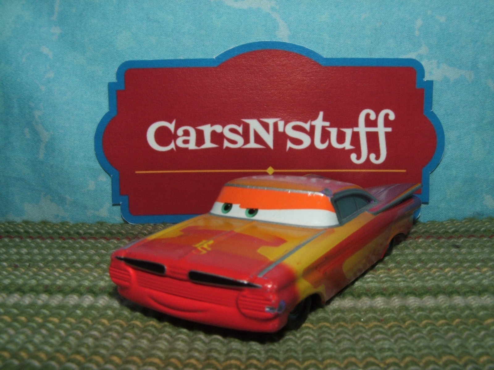 Ramone and More Flo Loose Disney Pixar Cars of Radiator Springs: Milton