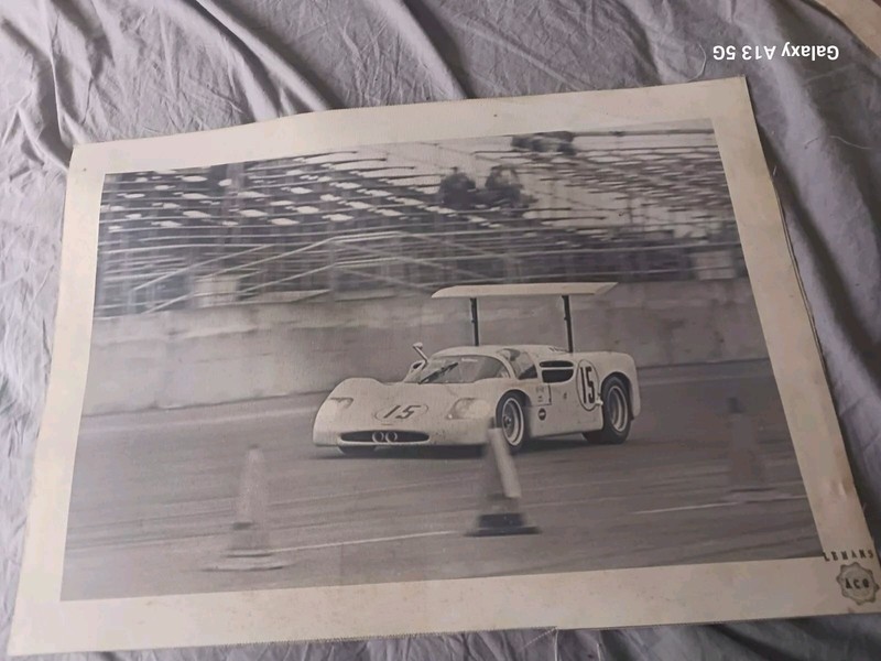 Rare Affiche En Toile Ancienne Des 24h00 Du Mans 1967 Chevrolet Chaparral 