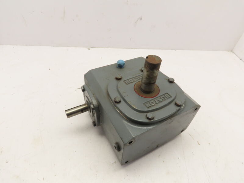 Boston 726-15-J 700 SERIES GEAR BOX SPEED REDUCER 2.47HP 15:1 Ratio Shaft in/out