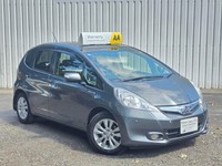 Honda Jazz 1.3h IMA HE Hatchback 5dr Petrol Hybrid CVT Euro 5 (102 ps) Petrol/El