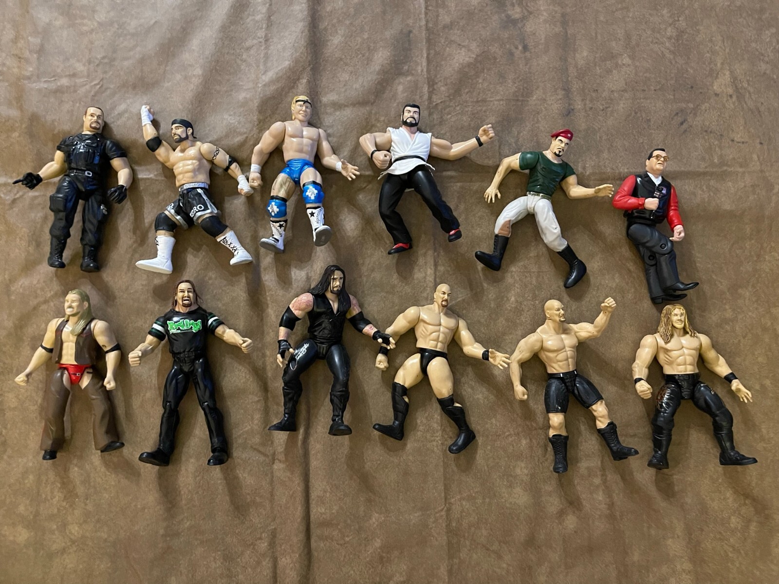 WWE フィギュア&ぬいぐるみ Amazon.com: Mattel WWE Action Figure, Series #145 Gunther 6