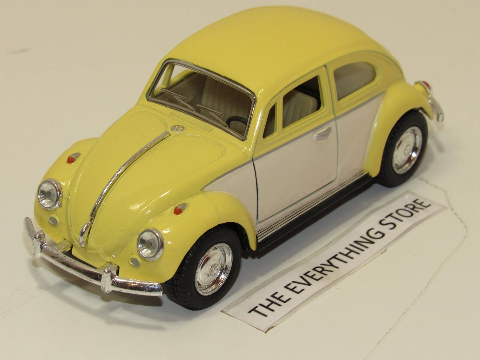 Volkswagen Beetle (1967) イエロー KINSMART 1967 VOLKSWAGEN BEETLE 1:32 SCALE YELLOW/IVORY NO