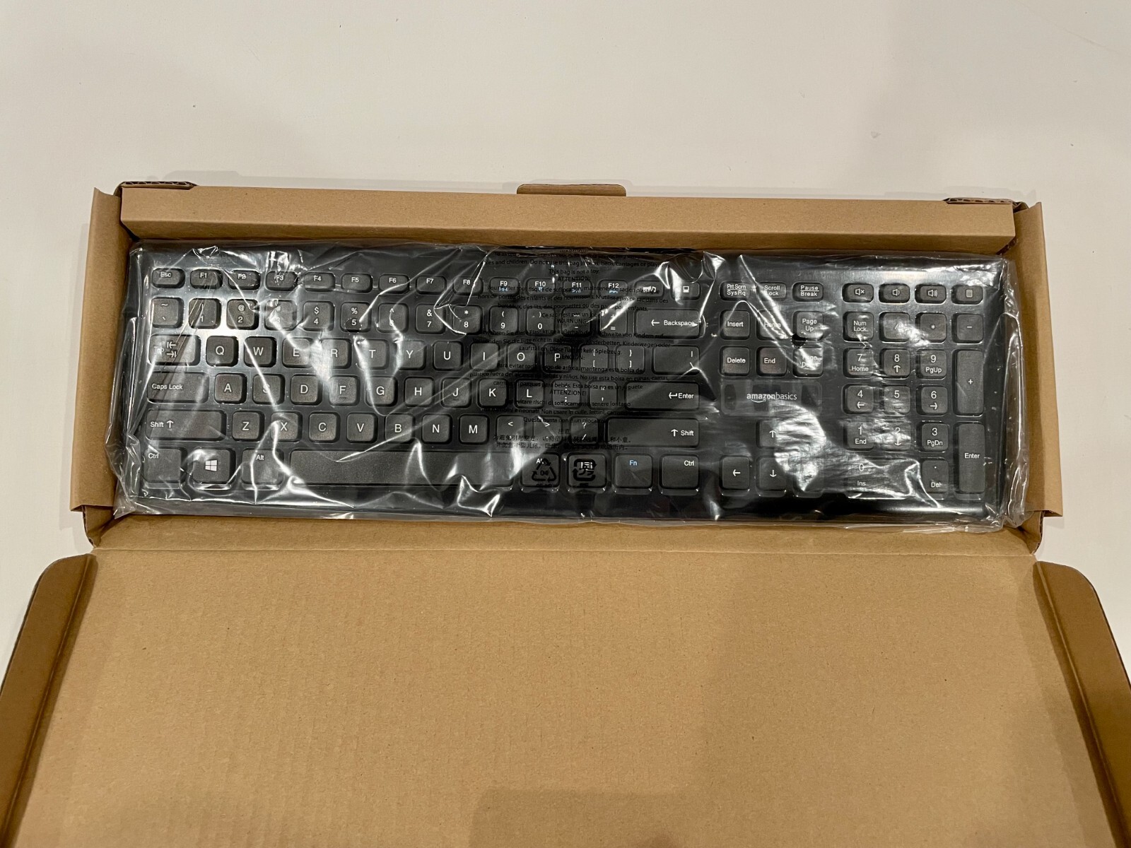 AmazonBasics Wired Keyboard