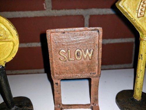 (5) Antique Cast Iron Toy Road Signs Arcade Hubley? Railroad Trains Cars Display