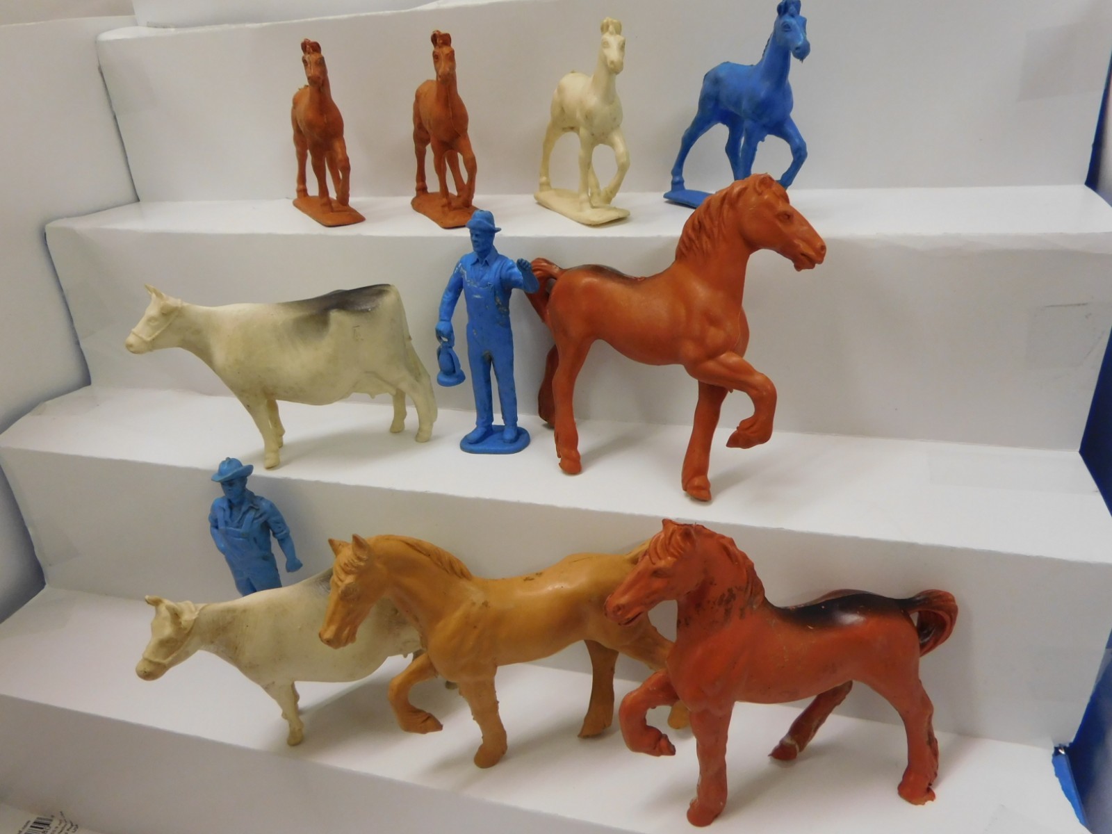 Auburn Toy Company Vinyl Farmers Animals Playset Figures