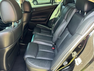 image 4 of interior
