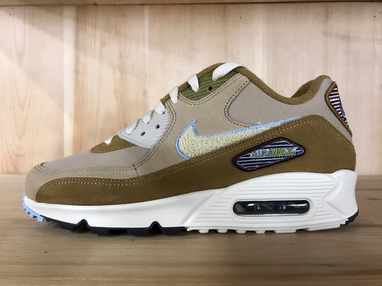 nike air max 90 muted bronze