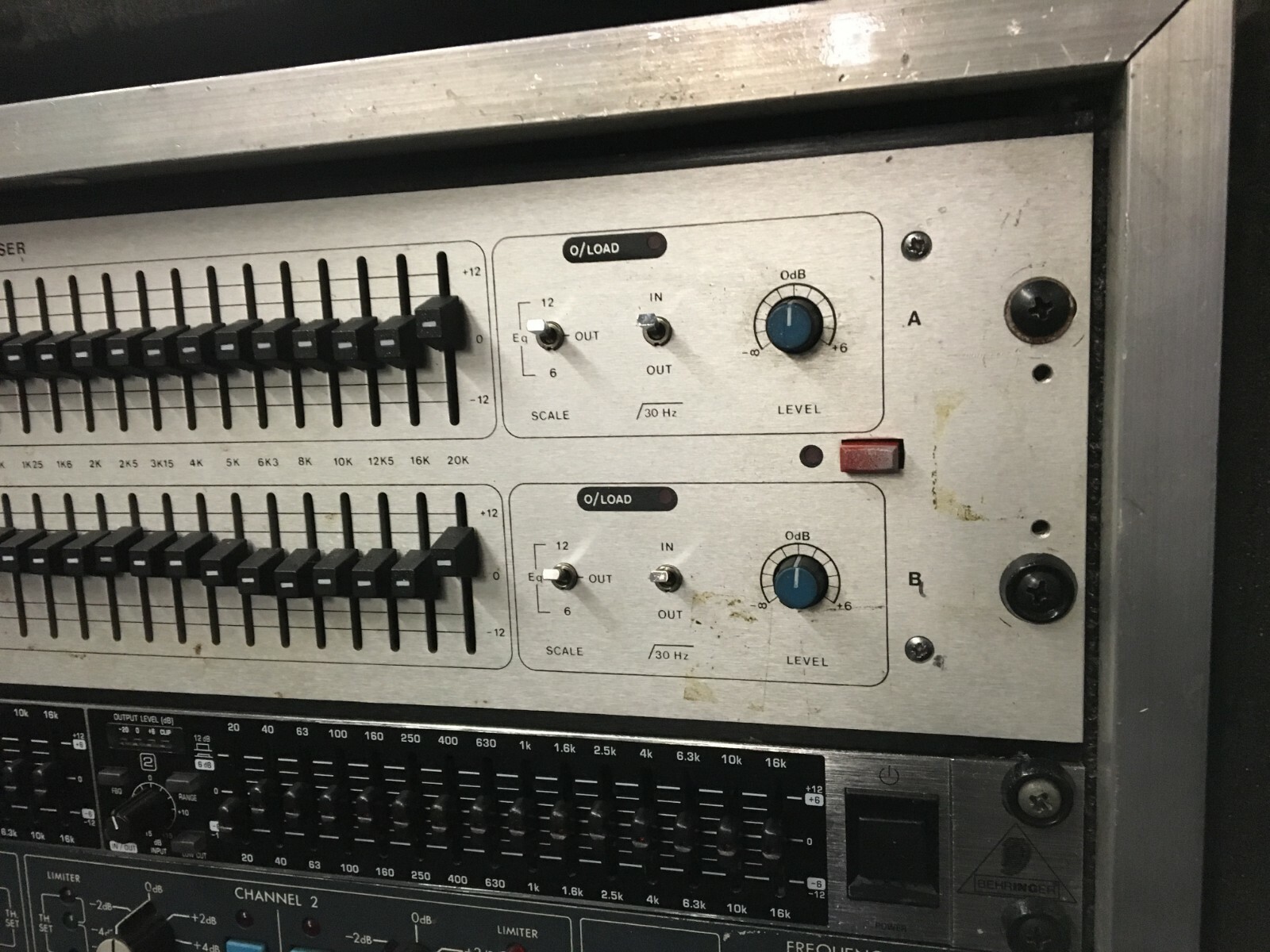 Klark Teknik DN-360 30-Band 1/3 Octave Graphic Equalizer EQ DN360