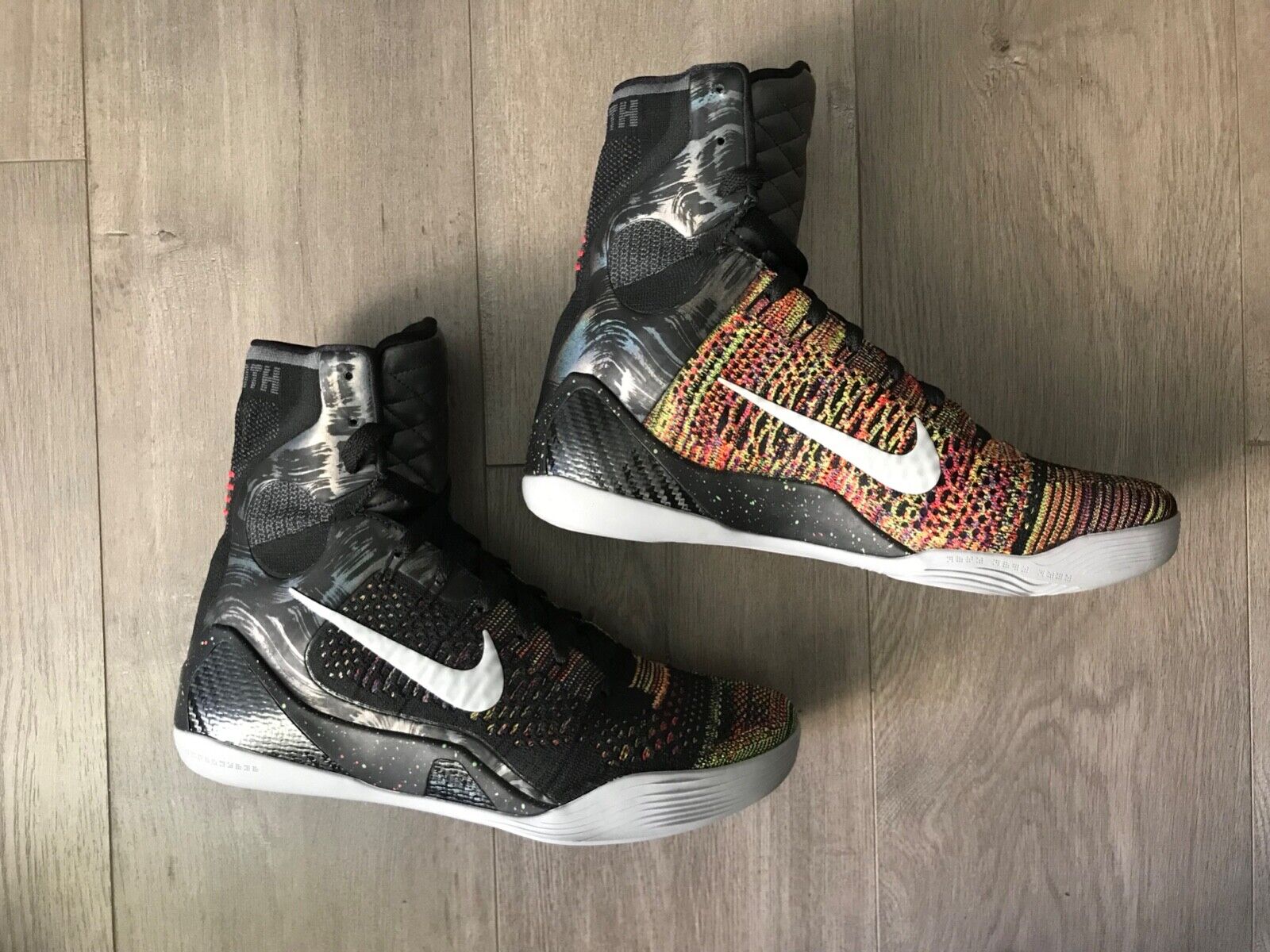 NIKE KOBE IX 9 ELITE MASTERPIECE 630847 001 BLACK / METALLIC NIKE KOBE IX 9 ELITE MASTERPIECE 630847 001 BLACK / METALLIC