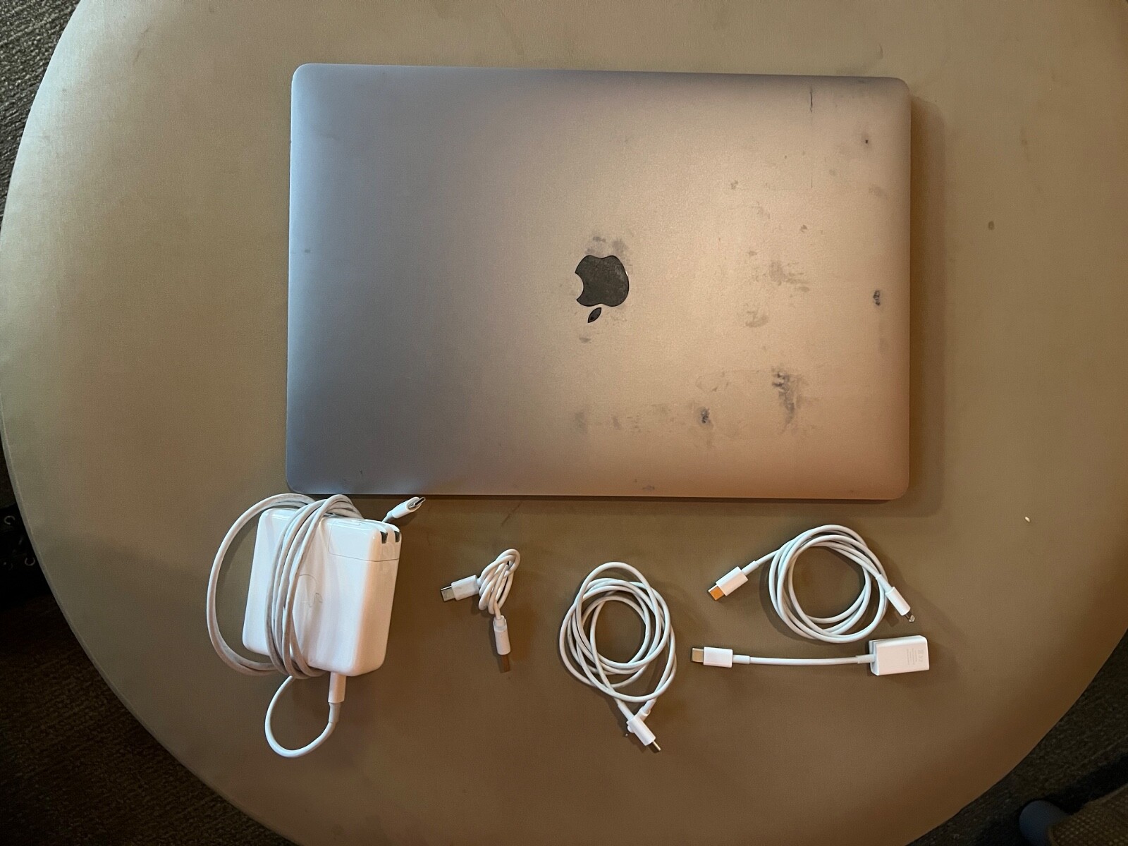 MacBook Pro 16-inch, 2019 (Intel Core i7, 16GB memory, 1TB MacBook Pro 16-inch, 2019 (Intel Core i7, 16GB memory, 1TB