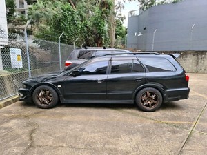 Mitsubishi legnum 1999