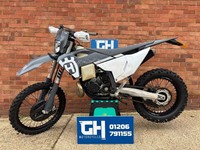 2024 HUSQVARNA TE300 PRO - 1 OWNER - 65 HOURS - AWAITING PREP