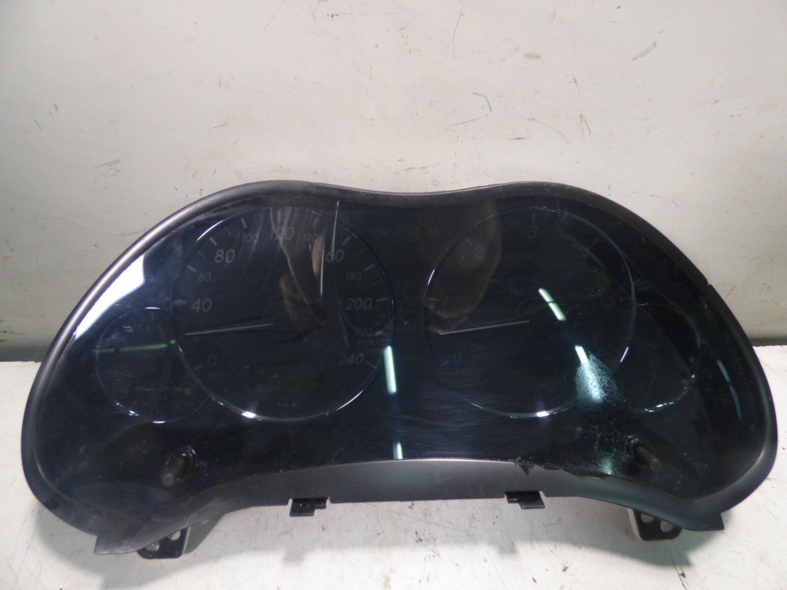 Quadro strumenti cruscotto TOYOTA AVENSIS T25 2005 2.0 D 116CV  83800-05630H