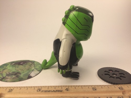 2006 Bandai CN Ben 10 Original Series 4” Figure First Upchuck V1 w Disc & Card