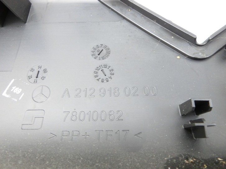 Mercedes E500 W212 09-13 Verkleidung Airbagabdeckung SRS für Beifahrer Sitz Rechts Vorne Mercedes E500 W212 09-13... Vorschau 7