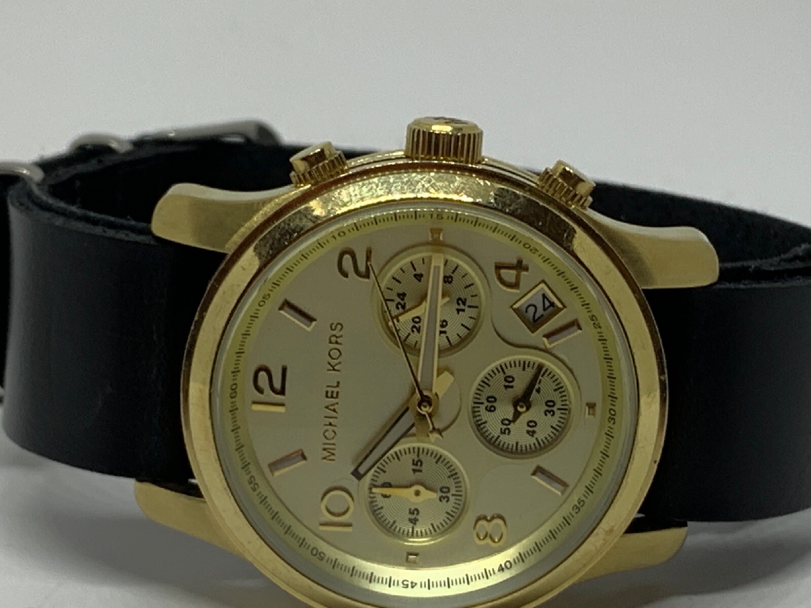 Michael Kors MK5055 Unisex Black Leather Analog Gold Dial